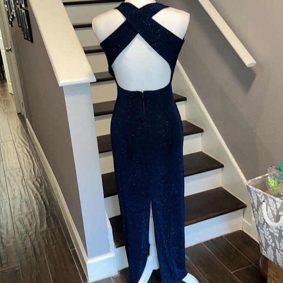 Susan Roselli for Vijack Navy Blue Sparkling Effect Long Gown. Unique Back Sm - Picture 4 of 16